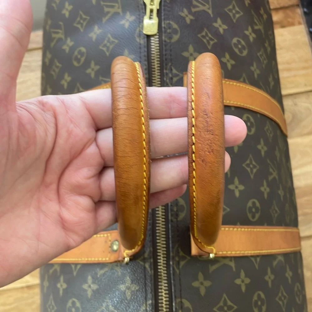 Louis Vuitton Bandouliere Keepall 55 Travel Bag.